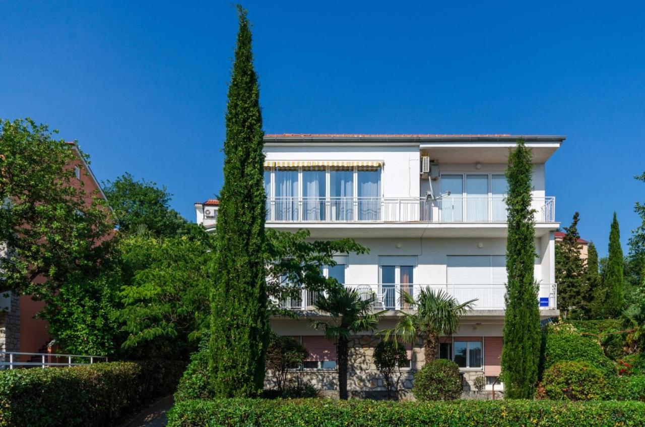 Apartamento Mica Crikvenica Exterior foto